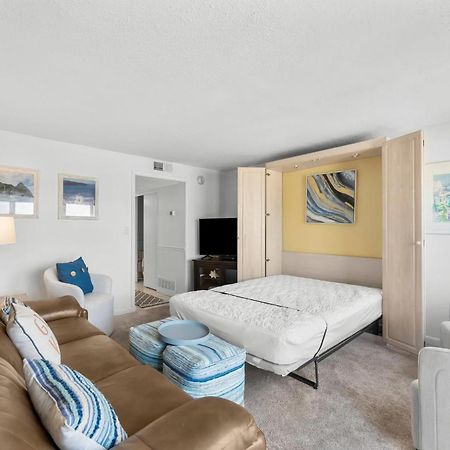Pinnacle Port Beach Resort Panama City Beach Room photo
