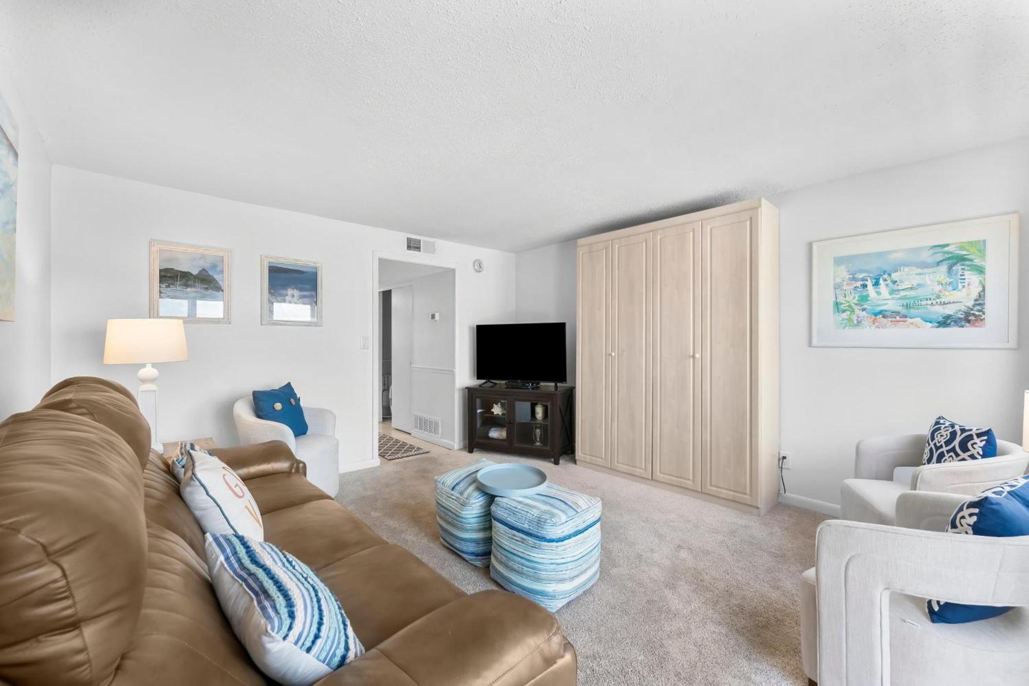 Pinnacle Port Beach Resort Panama City Beach Room photo