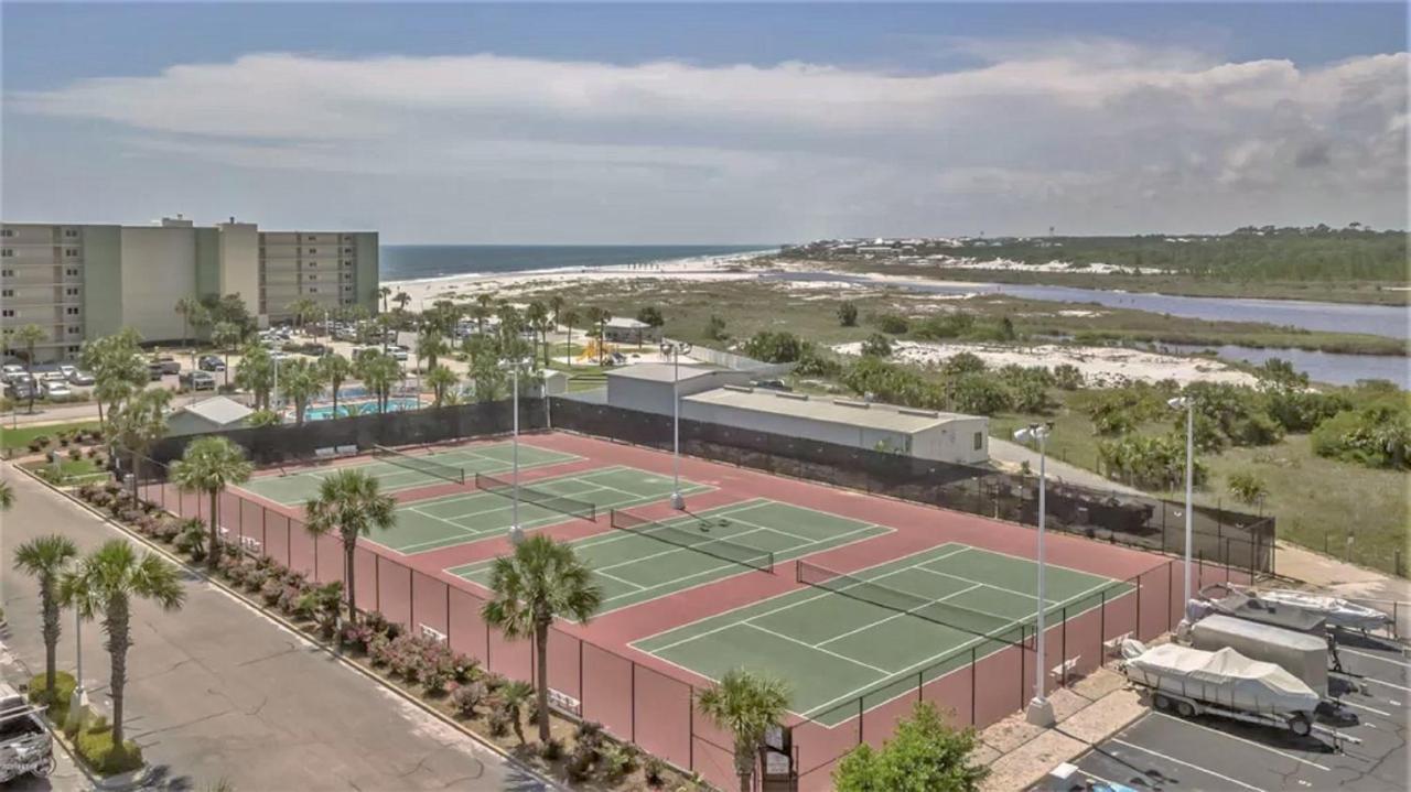 Pinnacle Port Beach Resort Panama City Beach Exterior photo
