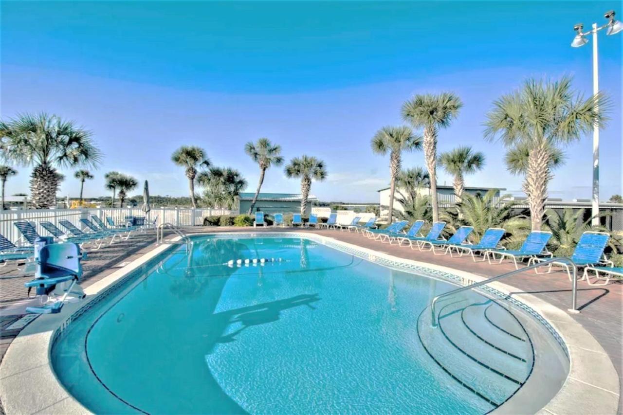 Pinnacle Port Beach Resort Panama City Beach Exterior photo